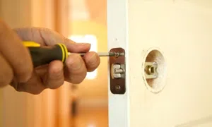 Lock Safe Services Redford, MI 313-758-6119 Lock Safe Services Redford, MI 313-758-6119 - 24-hour-emergency-locksmith